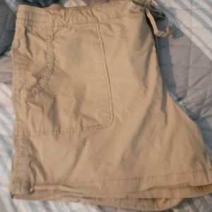 Boutique Cargo Shorts 20W